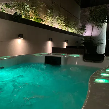 47 Luxury Suites-2