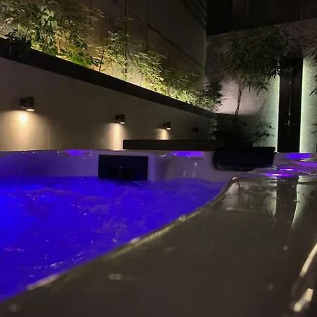 47 Luxury Suites-3